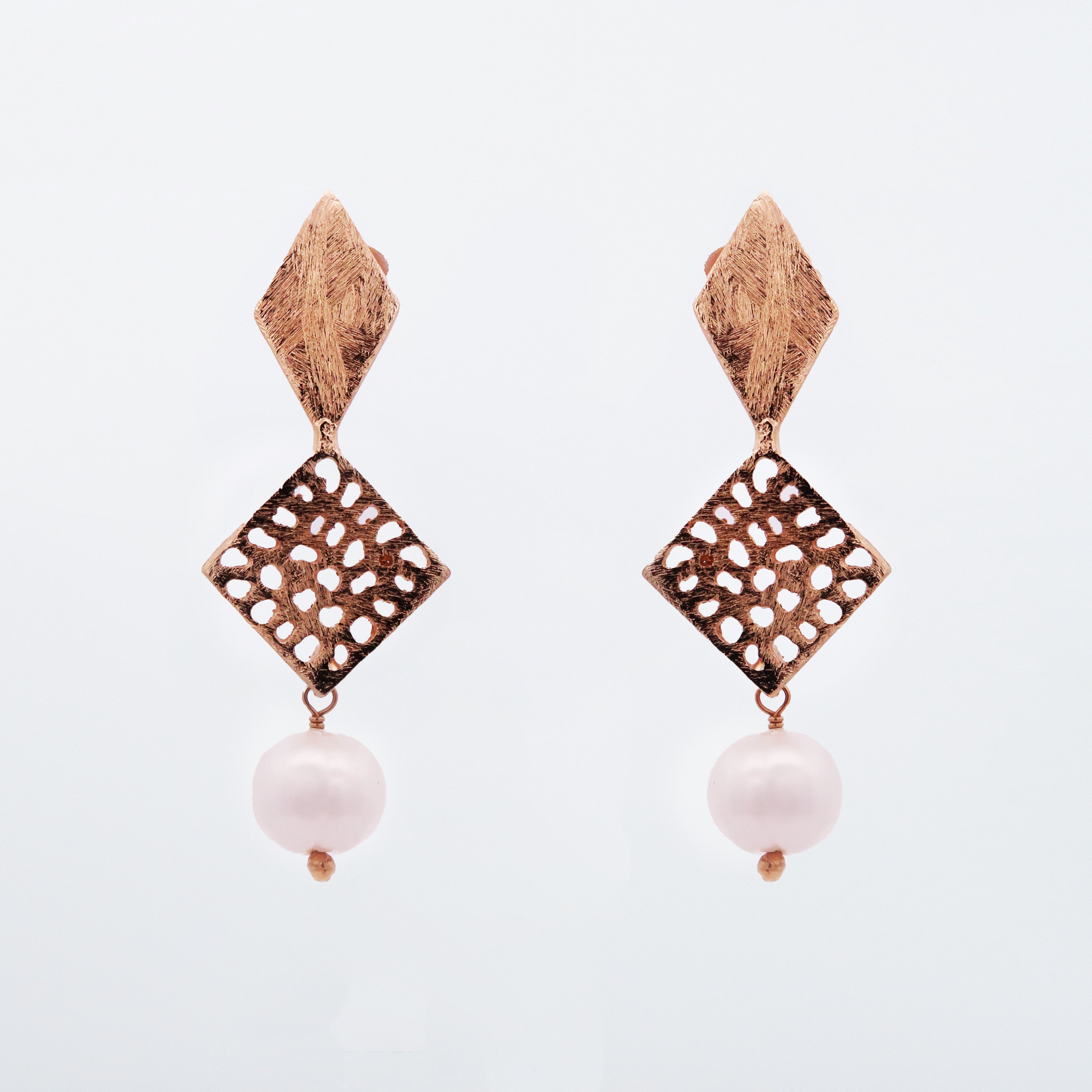 Square Hanging Pearl Earring