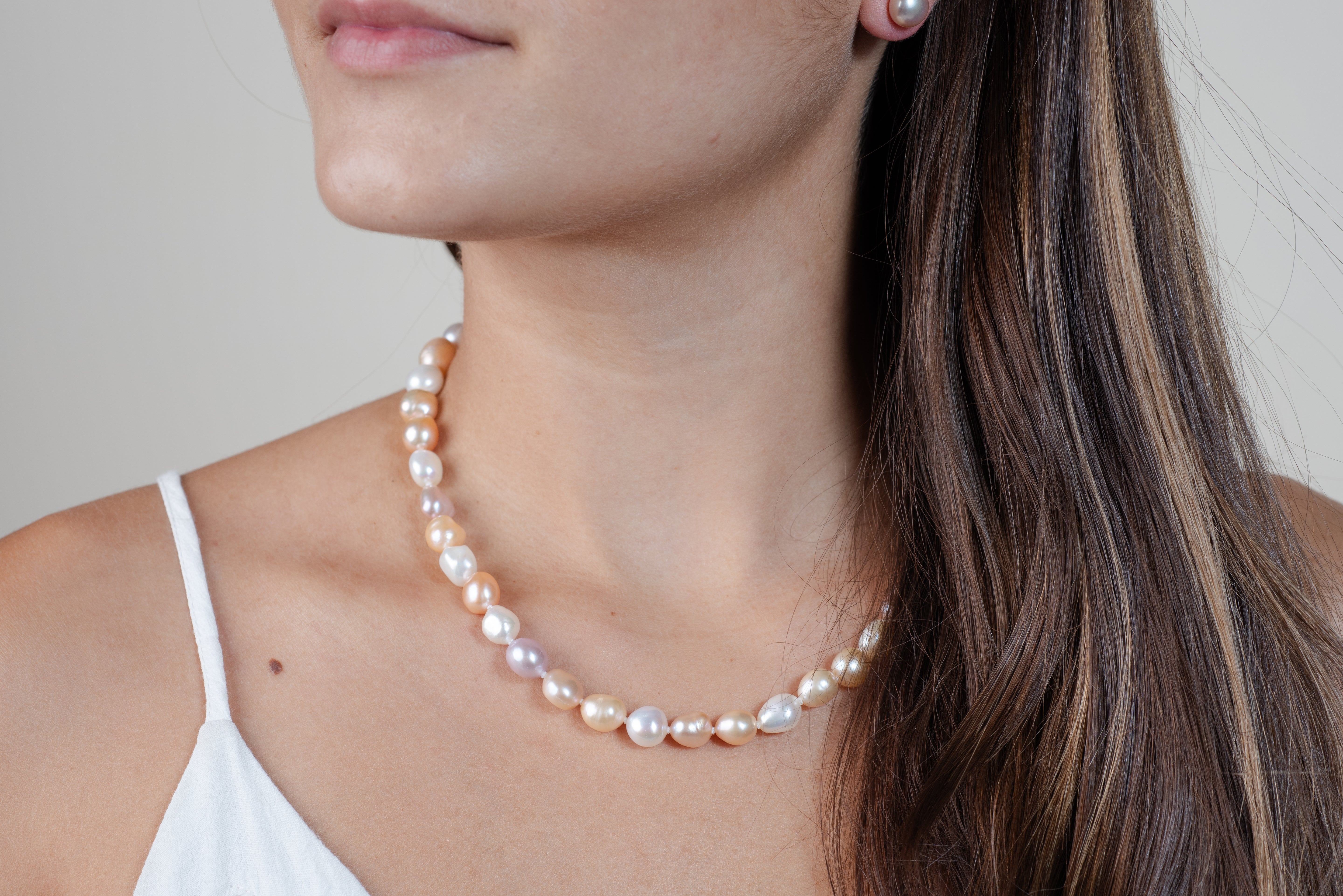 Multicolor Pearl Necklace