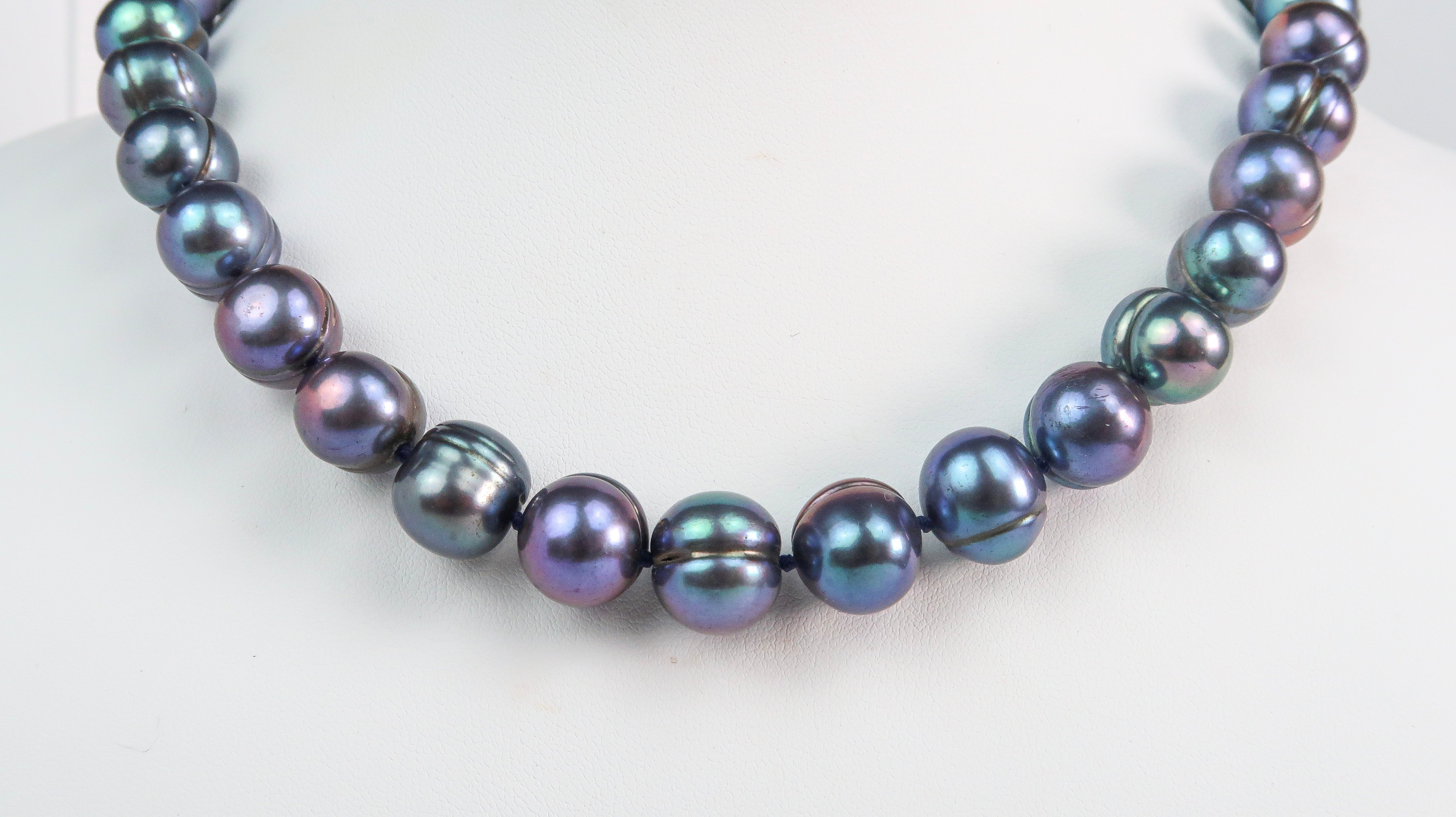 Peacock Blue Classic Necklace